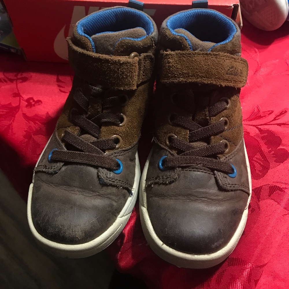 Clark’s Toddler shoes 8 1/2