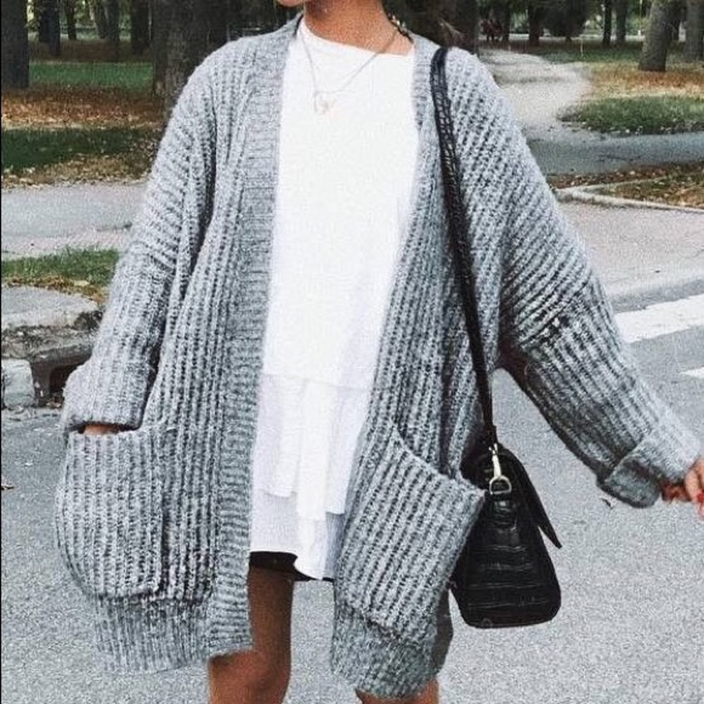 ✨SALE ✨Zara Knit Cardigan