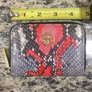 Tory Burch zip coin/card wallet