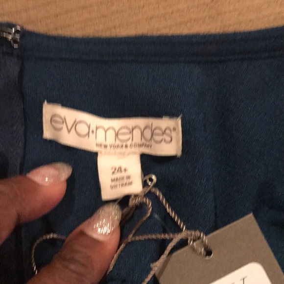 🧚🏾‍♀️New York and Company🧚🏾‍♀️ - Picture 4 of 7