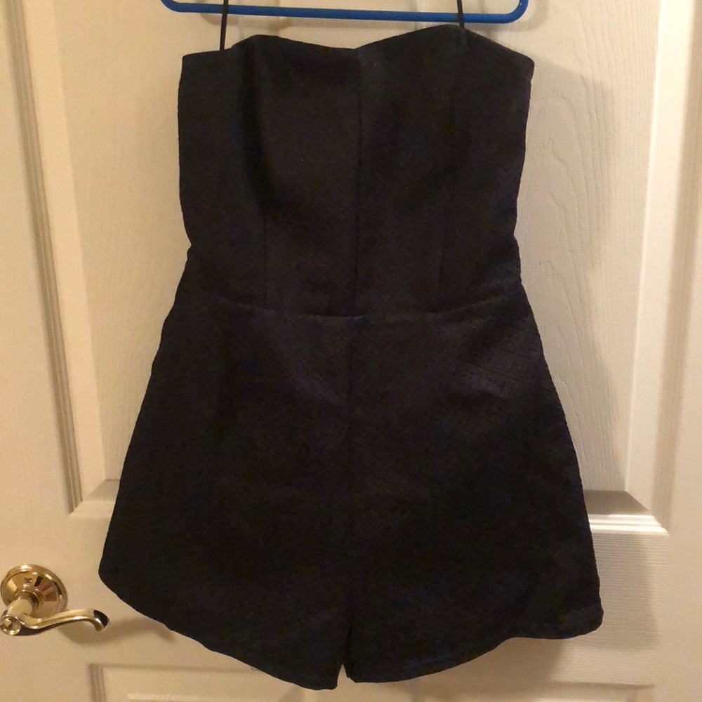 Black strapless Express Romper!