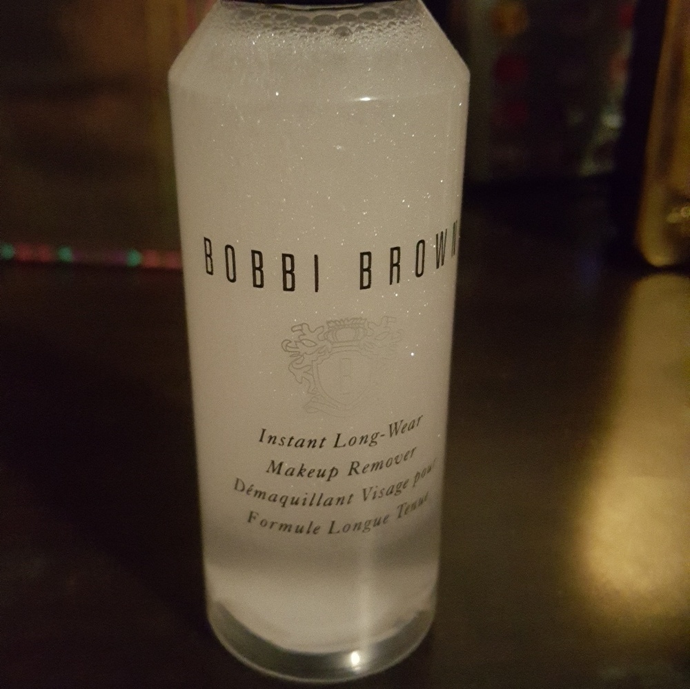 Bobbi Brown makeup remover