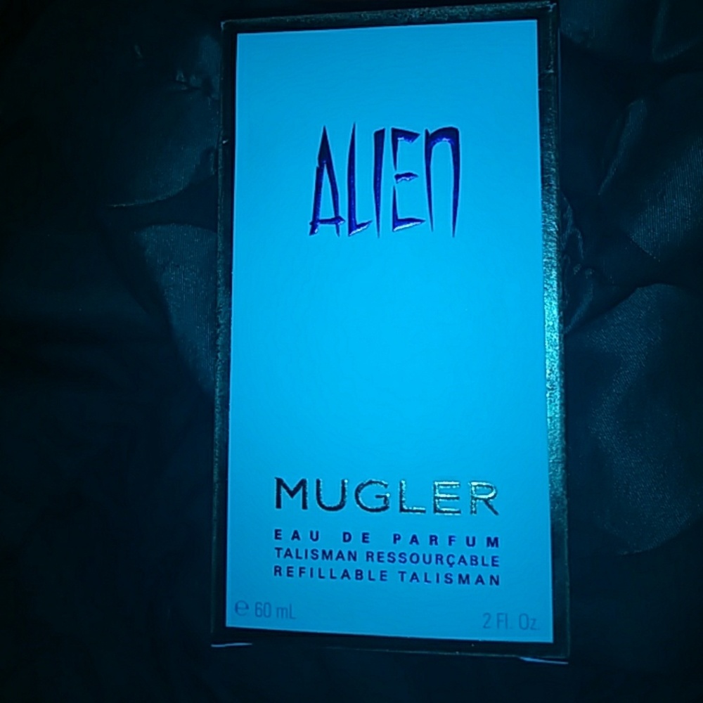 Alien Perfume