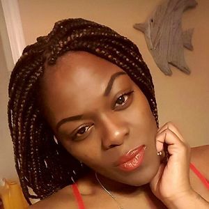 Meet your Posher, Randi