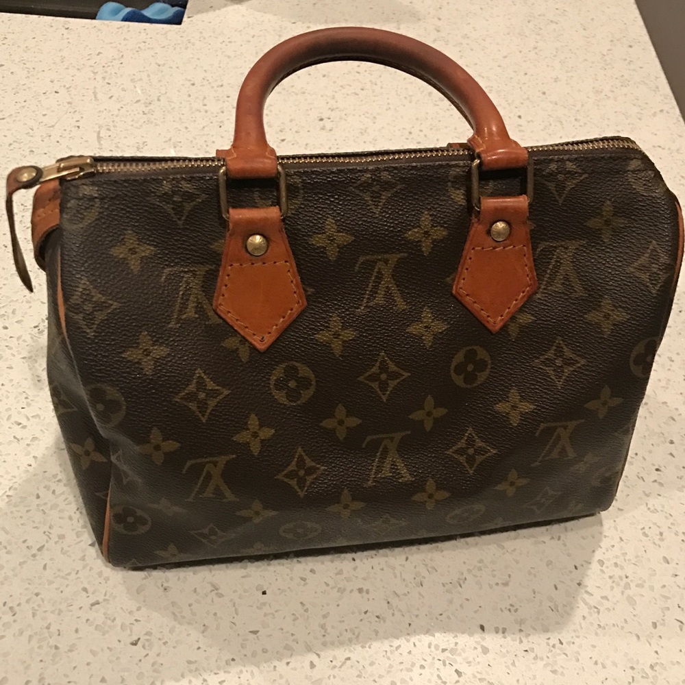Vintage Louis Vuitton speedy 25
