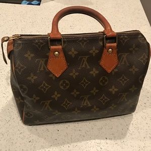 Vintage Louis Vuitton speedy 25
