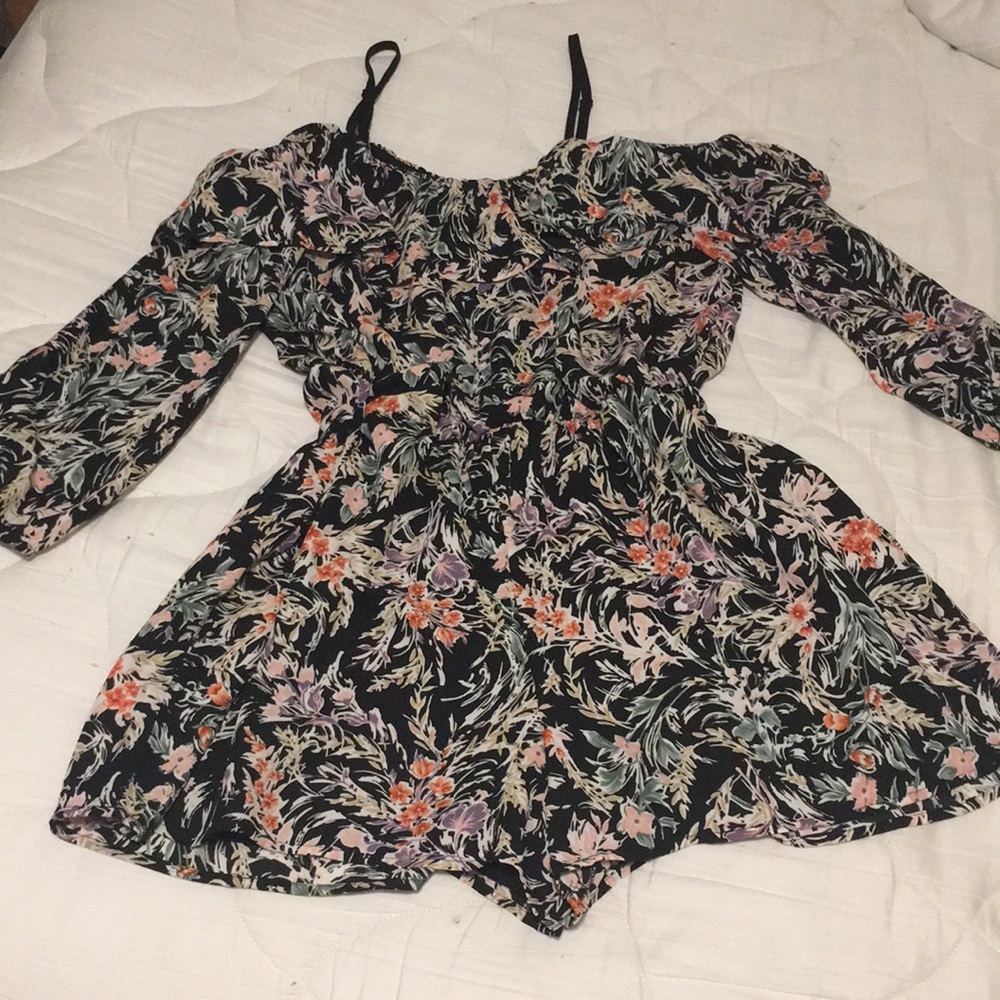 Long sleeve floral romper