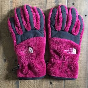 The North Face Gloves