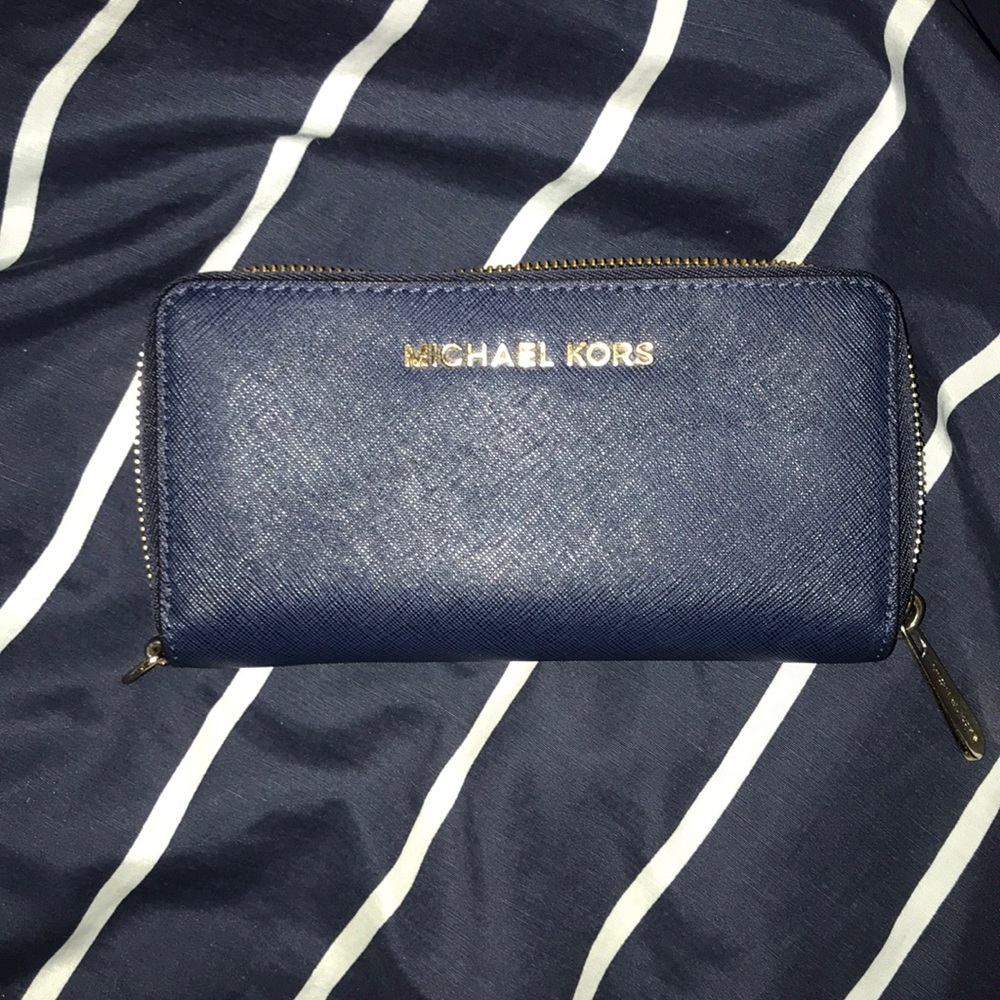 Michael Kors wallet