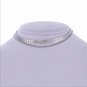 silver chocker necklace