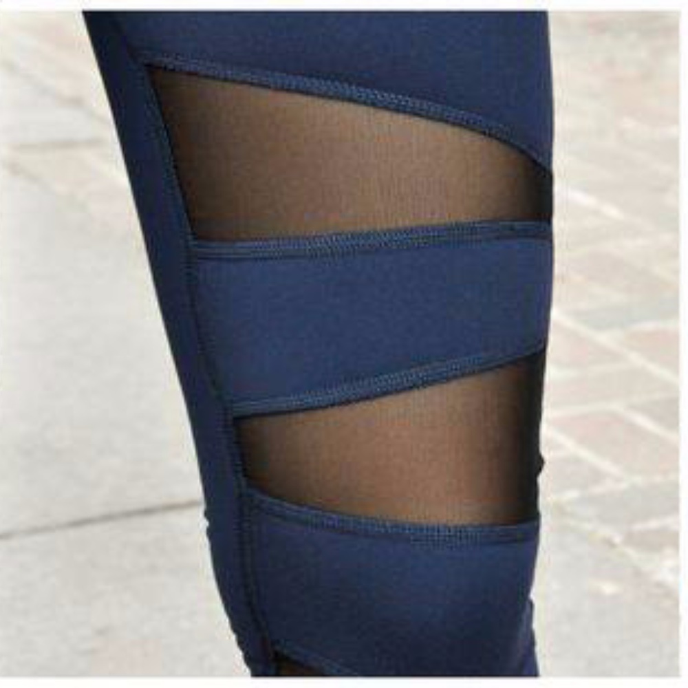 NWOT Lululemon Tech Mesh Tights Inkwell/Black