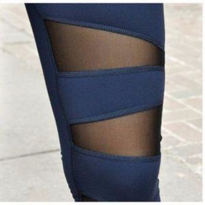 NWOT Lululemon Tech Mesh Tights Inkwell/Black