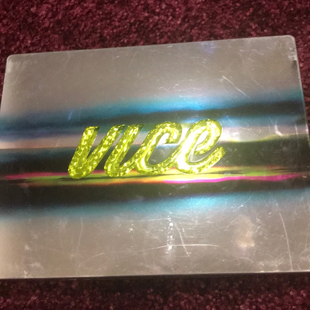 Retired vice pallet