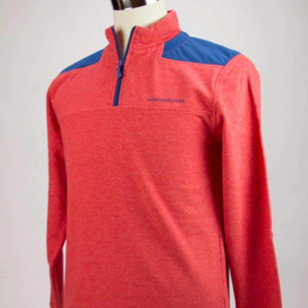 Men’s Vineyard Vines pullover sweatshirt