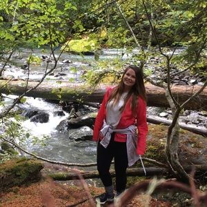 Meet your Posher, Rachel