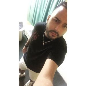 Meet your Posher, Luis