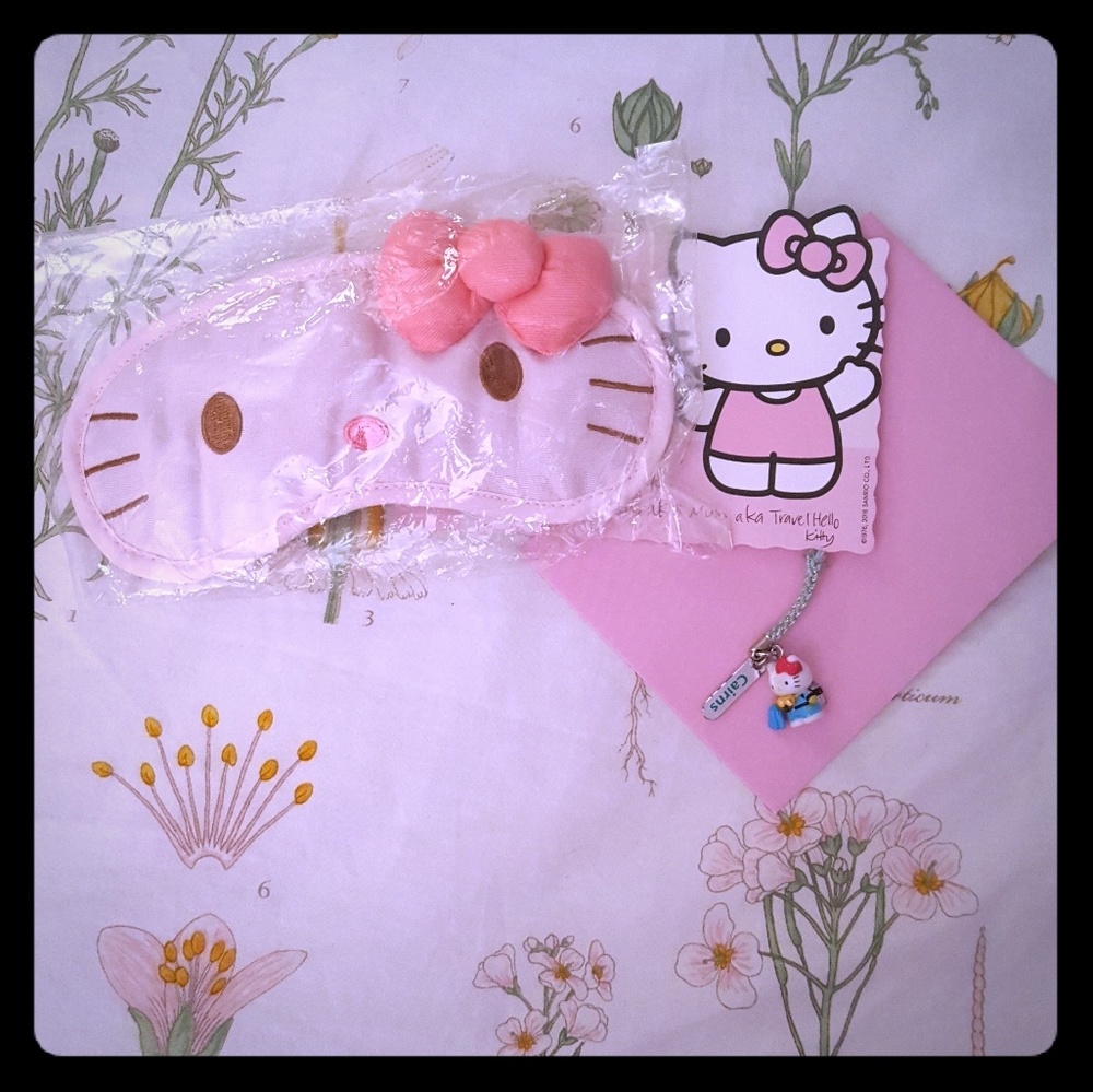 Hello kitty NWOT sleeping mask