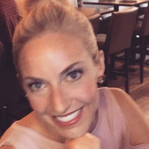 Meet your Posher, Tai