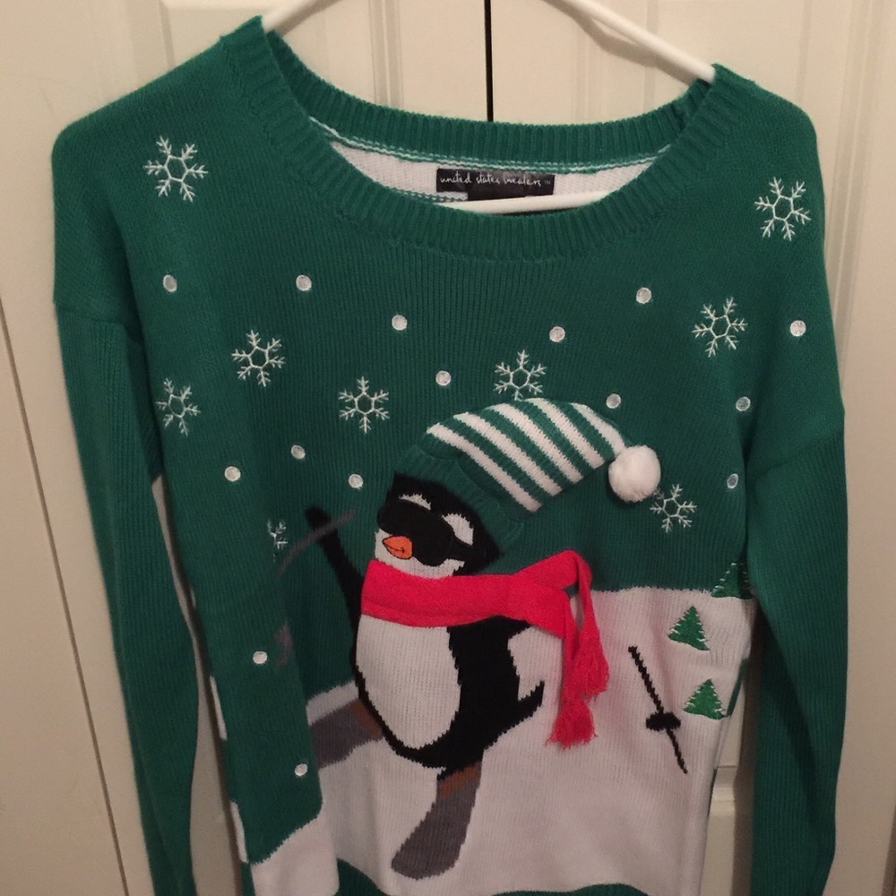 women size small christmas sweater