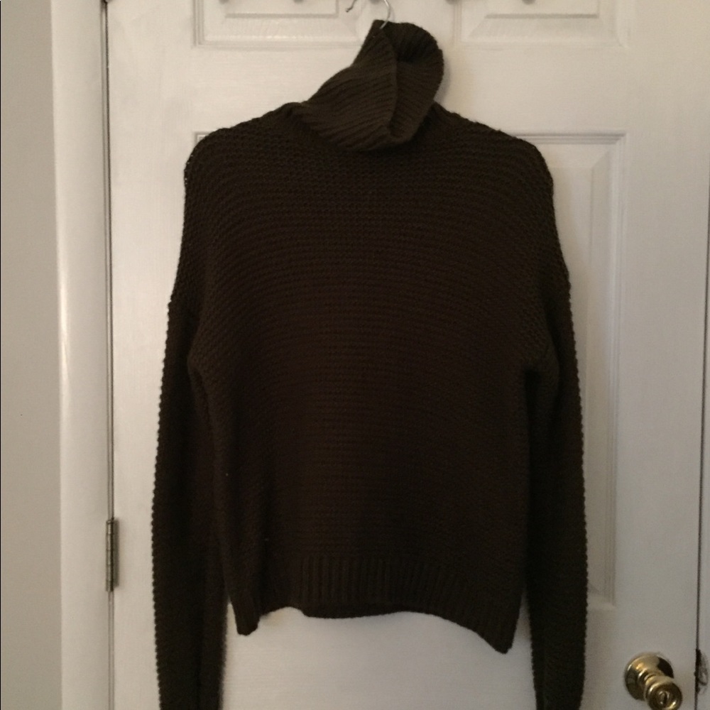 Sweater - Picture 2 of 2