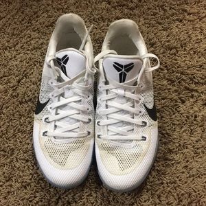 MENS NIKE KOLBE 11 Low