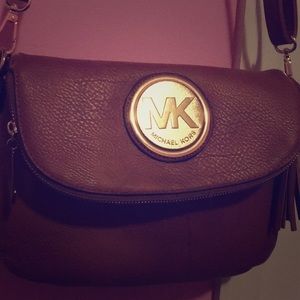 Brand new bag no stains