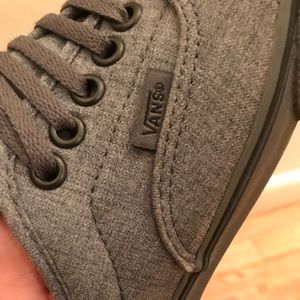 Vans Lo Pro Sneakers - RARE!