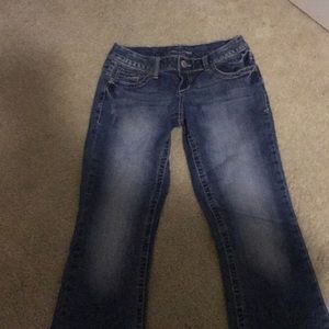 Women’s Maurice’s jeans
