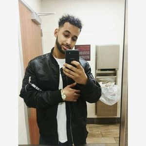 Meet your Posher, Dominik