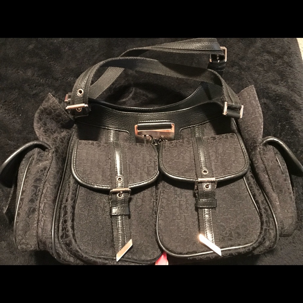 💯% Authentic Black  Christian Dior Shoulder Bag