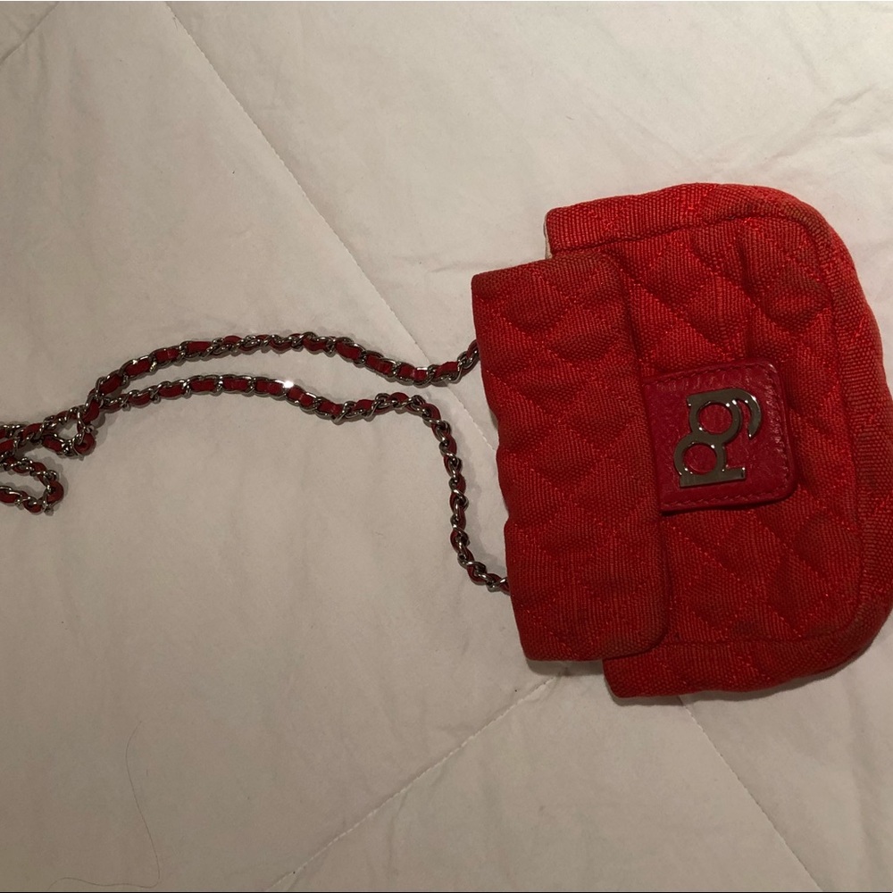 Purificación Garcia red small crossbody