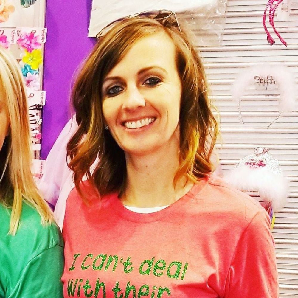 Meet your Posher, Danya