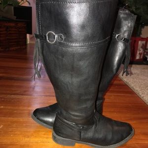 Wide calf flat boots