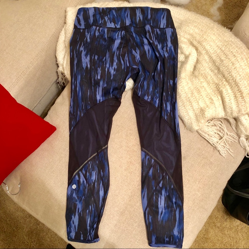 Lululemon Run Inspire Mesh Crop