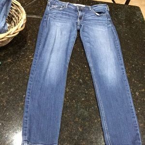 Hollister jeans