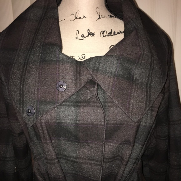 Plaid Snap Front With Tie Jacket Blouse - Picture 2 of 6