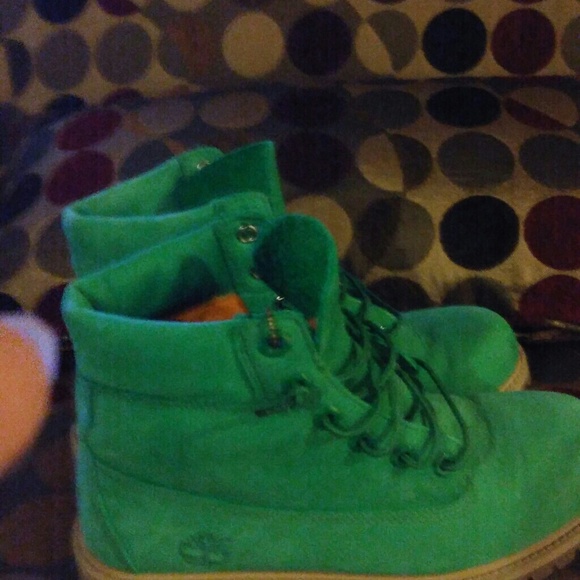 Timberlands - Picture 2 of 2