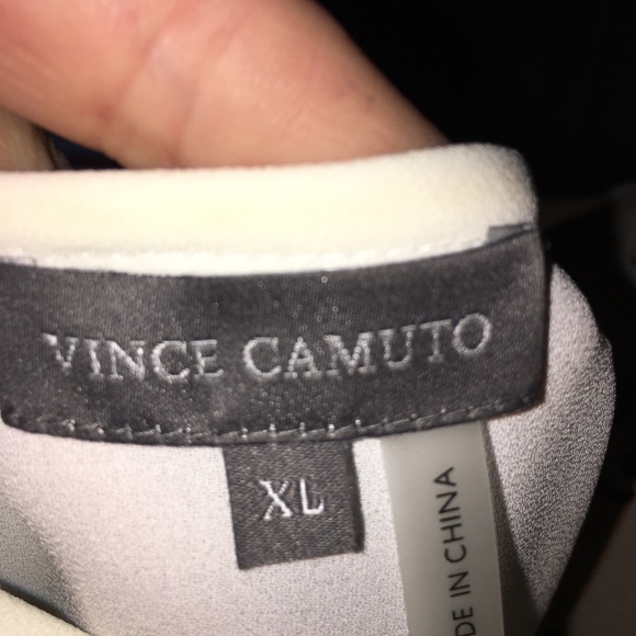 Vince Camuto Romantic Blouse - Picture 4 of 4