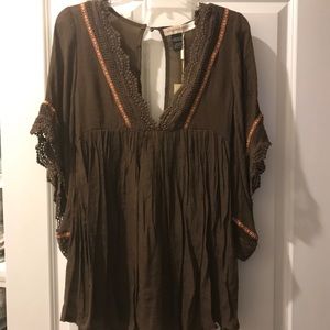 Brown Top with Aztec Border