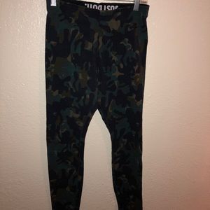 Nike camouflage leggings