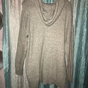 American Eagle Hoodie. Brand new w/o tags.