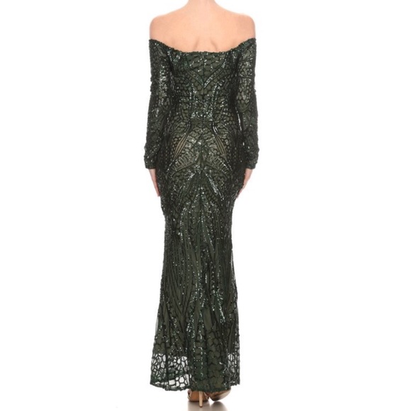 Sexy Red Special Occasion Off-Shoulder Sequin Gown Pageant - Picture 6 of 8