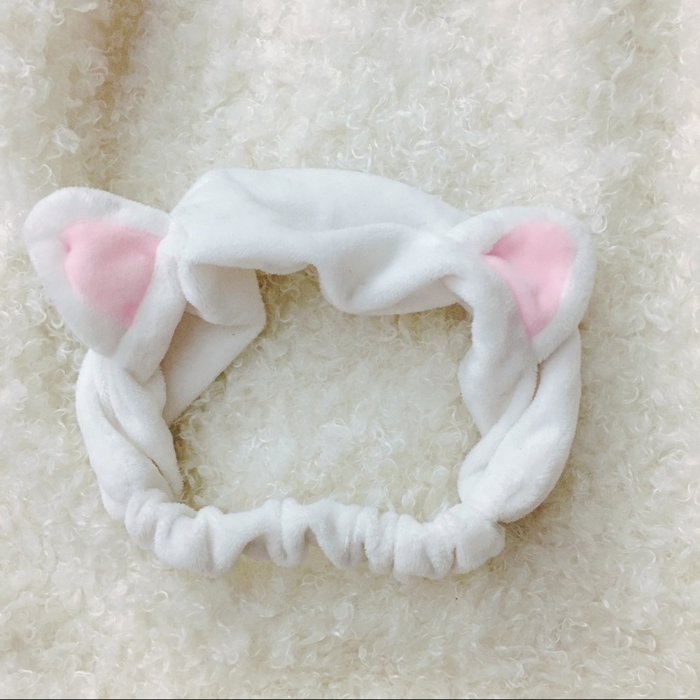 Forever21 ✨New✨Cat ear headwrap 🐱