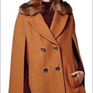 SOLD TopShop Faux Fur Collar Neat Cape
