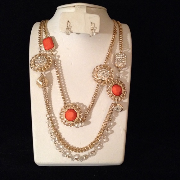 Singular Double link Charm Necklace - Picture 2 of 2