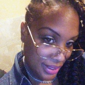 Meet your Posher, Scherrie