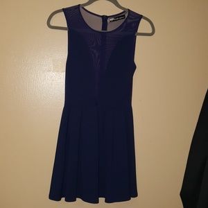Short blue dress