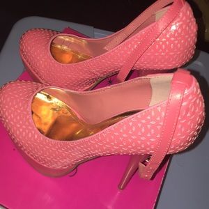Pink stiletto heels. “Molly” Shoedazzle