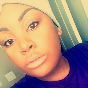 Meet your Posher, Raven