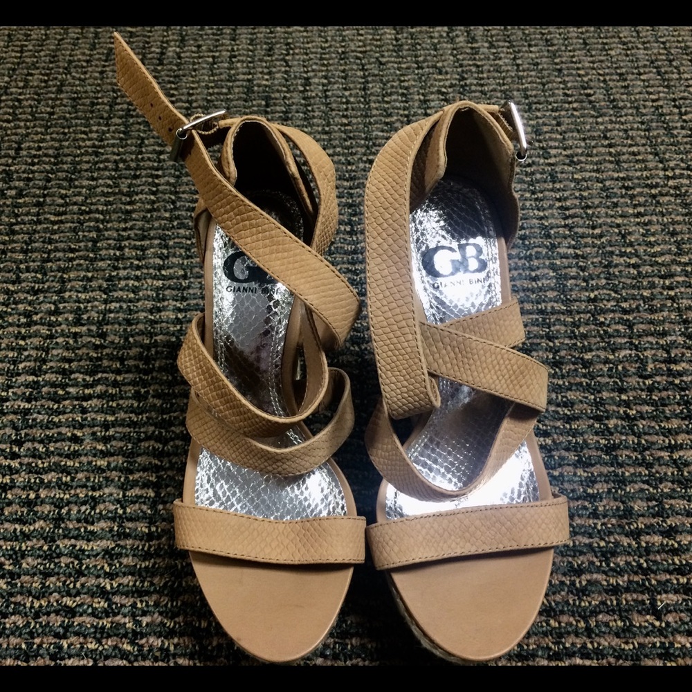 Gianni Bini Wedge Sandals